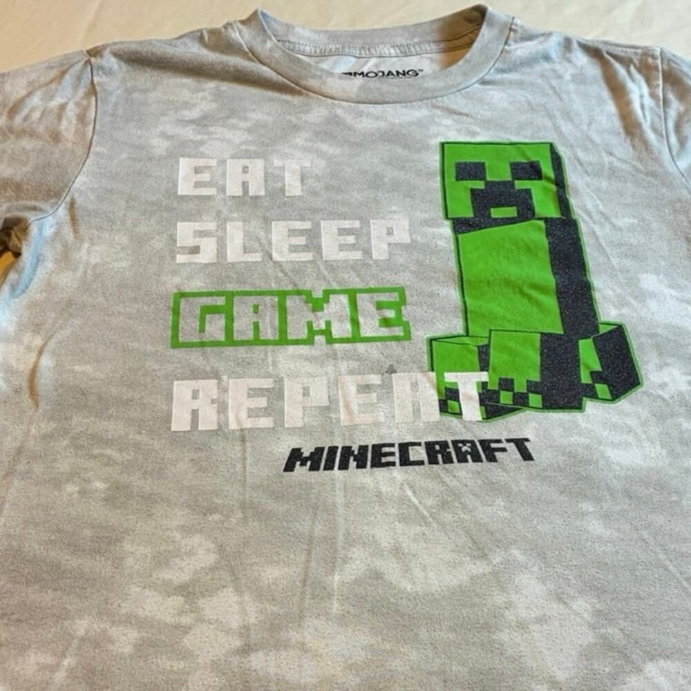 Minecraft Creeper Eat Sleep Game Repeat Gray Tie Dye Youth Medium Graphic T